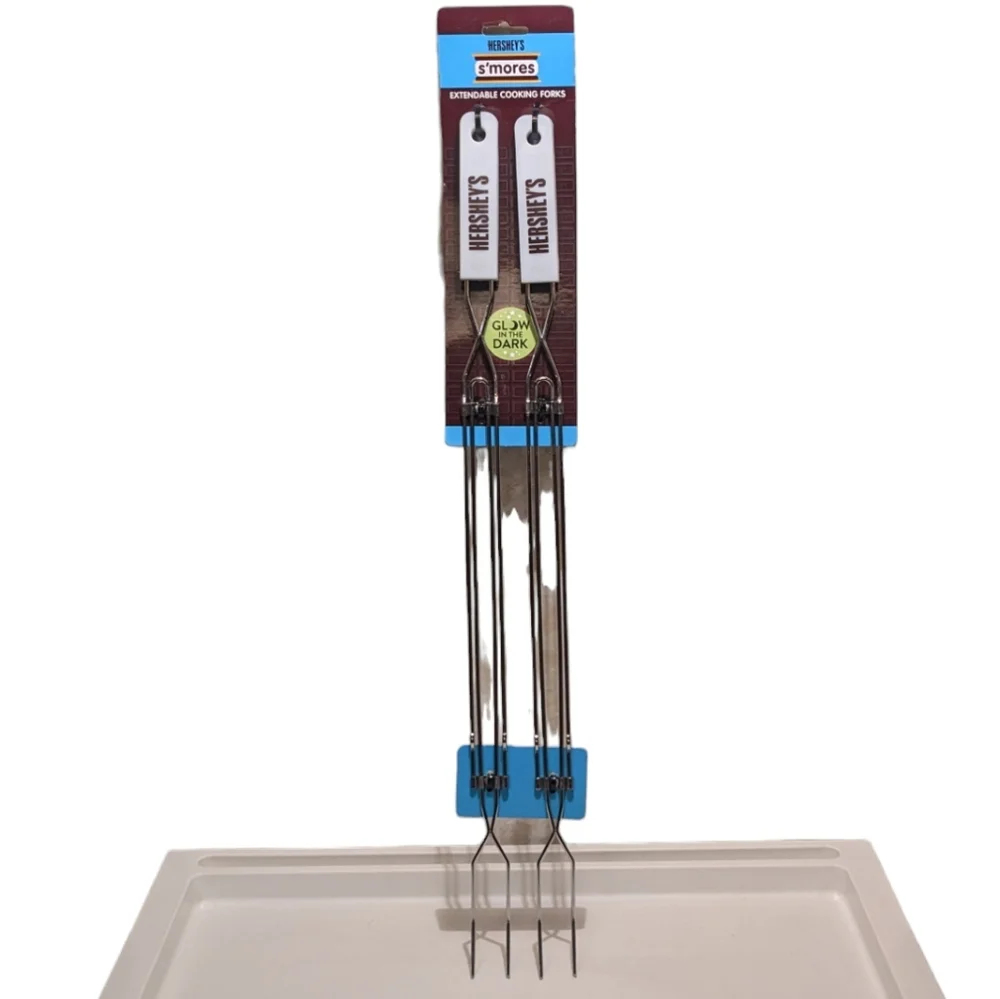 Hershey S'mores Glow In The Dark Extendable Cooking Forks Set of 2 NWT